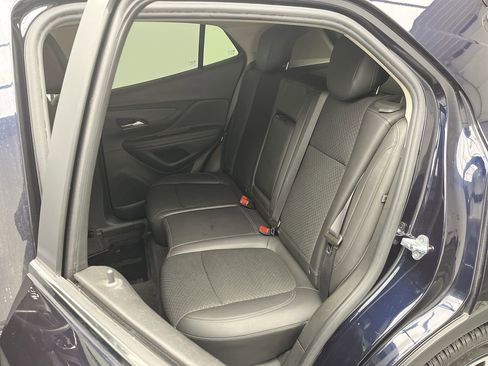 Certified 2022 Buick Encore Preferred w/ Safety Package image 11