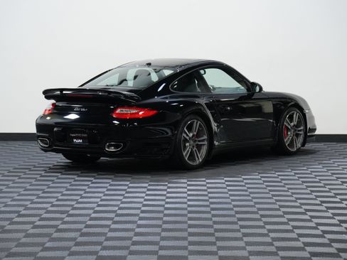 Used 2013 Porsche 911 4 Coupe AWD/4WD image 6
