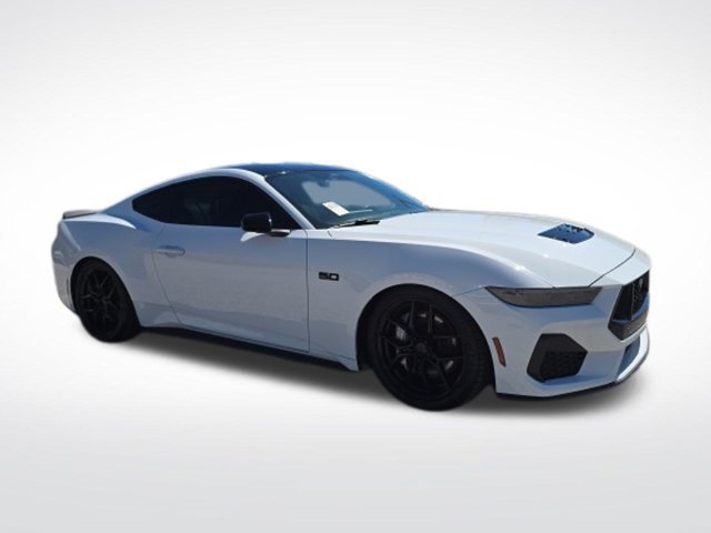 Used 2024 Ford Mustang GT RWD image 1
