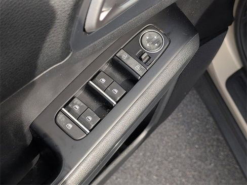 Used 2020 Kia Soul EX image 16