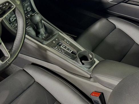Used 2017 Porsche 911 Carrera RWD image 16