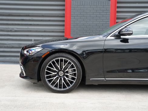 Used 2021 Mercedes-Benz S 580 4MATIC Sedan w/ Warmth & Comfort Package image 6