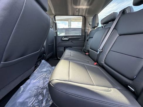 New 2026 GMC Sierra 2500 SLT AWD/4WD image 9