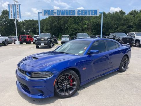 Used 2022 Dodge Charger Scat Pack image 2