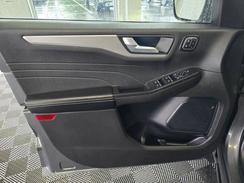 Used 2024 Ford Escape Platinum AWD/4WD image 20