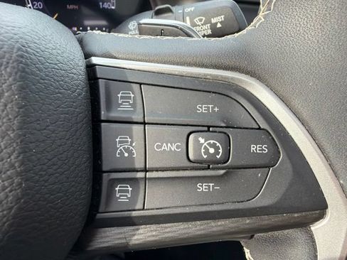 Certified 2023 Jeep Grand Cherokee L Laredo w/ Luxury Tech Group I AWD/4WD image 22
