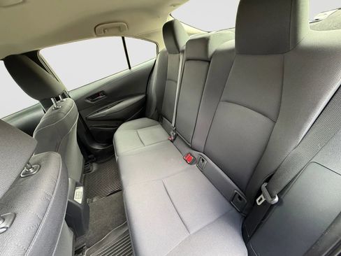Used 2023 Toyota Corolla LE AWD/4WD image 13