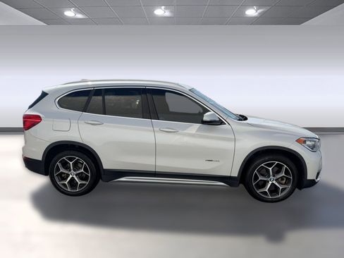 Used 2017 BMW X1 sDrive28i image 8