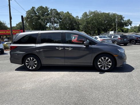 Used 2023 Honda Odyssey EX-L image 6