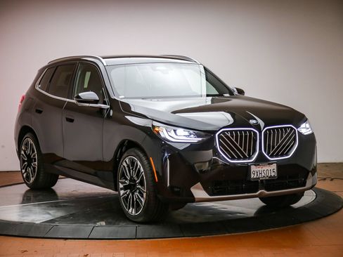 Used 2026 BMW X3 xDrive30i w/ Premium Package AWD/4WD image 6