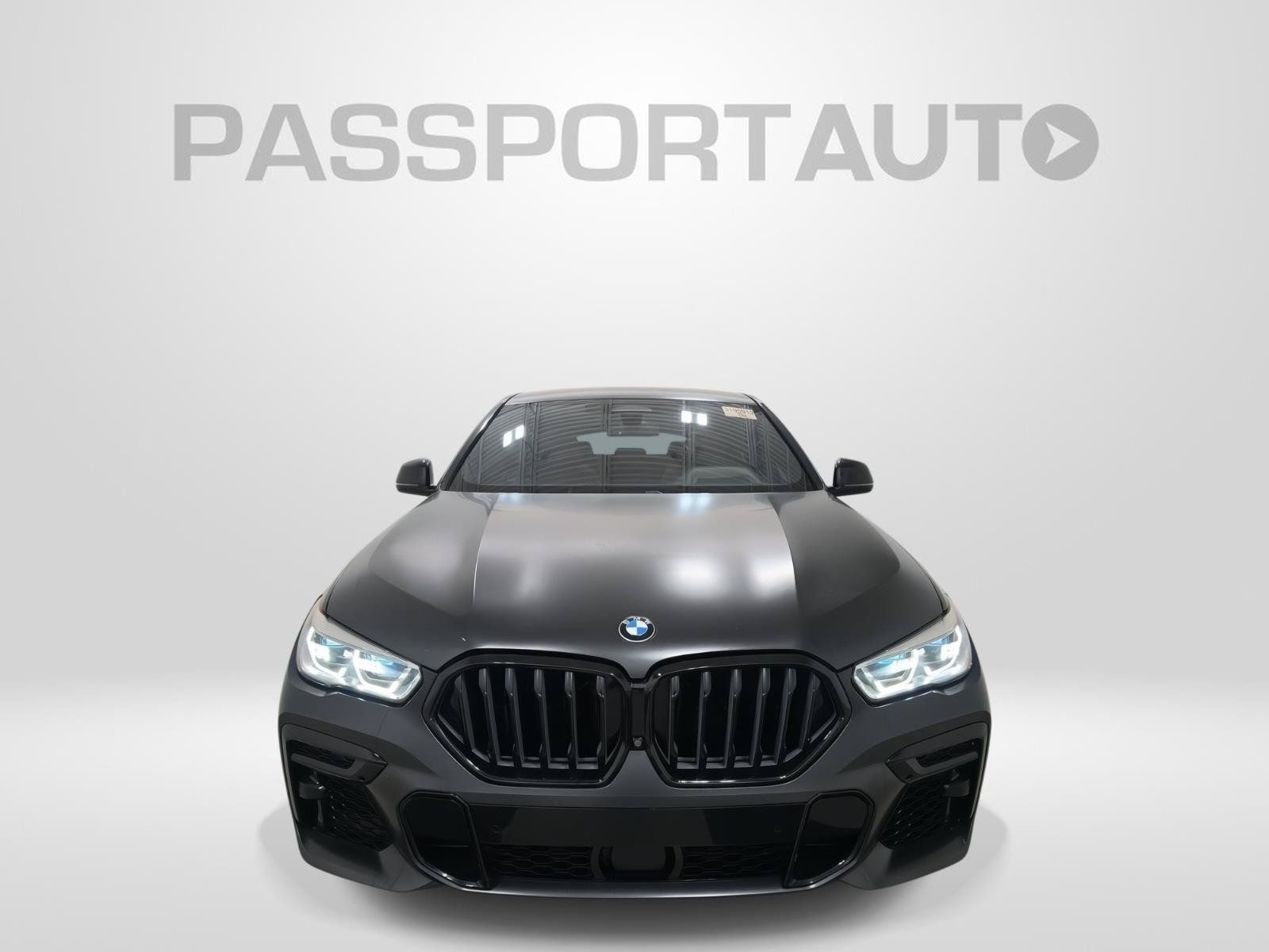 Used 2022 BMW X6 M50i w/ Executive Package AWD/4WD image 2