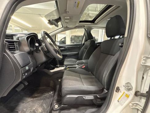 Used 2018 Honda Fit EX image 18