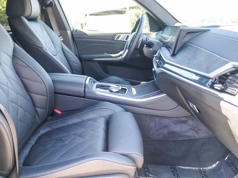 Used 2026 BMW X5 sDrive40i RWD image 16