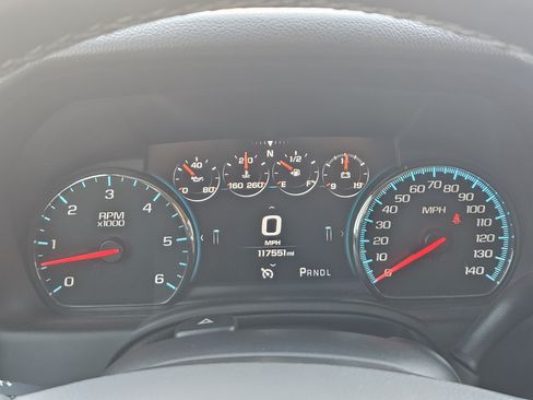 Used 2018 GMC Yukon XL Denali RWD image 16