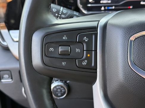 Used 2025 GMC Sierra 1500 SLT image 26