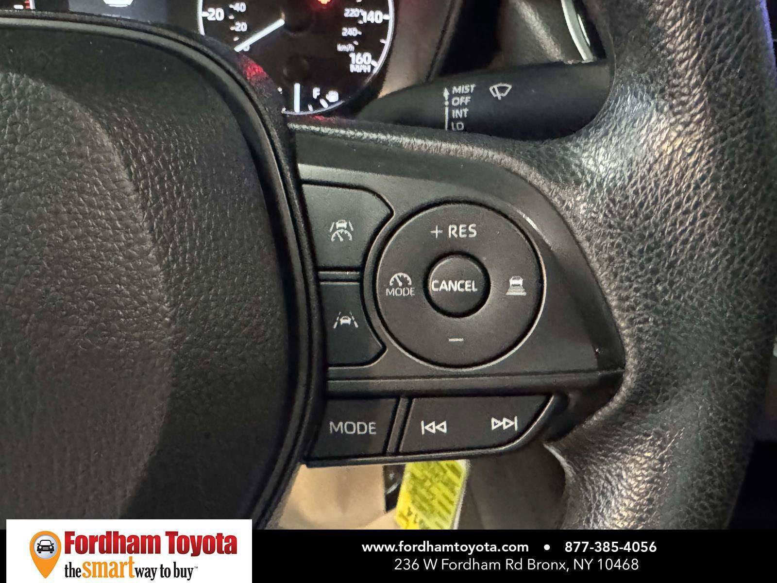 Used 2024 Toyota Corolla LE FWD image 21