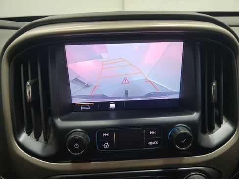 Used 2021 GMC Canyon Denali image 23