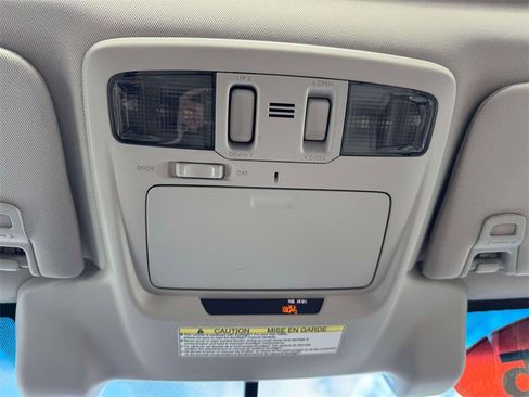 Used 2015 Subaru Outback 2.5i Limited image 31