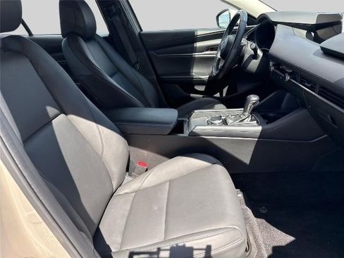 Used 2023 MAZDA MAZDA3 s FWD image 18