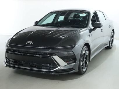 Used 2024 Hyundai Sonata SEL w/ Convenience Package