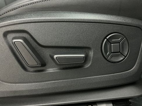 Used 2021 Audi Q3 2.0T Premium Plus w/ Premium Plus Package AWD/4WD image 42