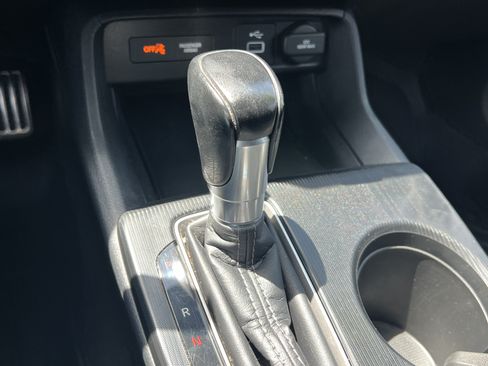Used 2022 Honda Civic Sport image 28
