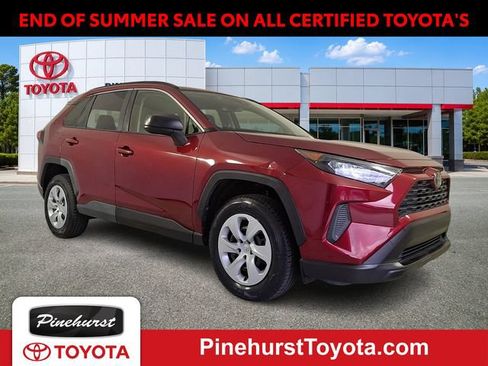 Used 2020 Toyota RAV4 LE FWD image 1