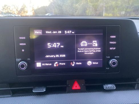 Used 2023 Kia Sportage LX image 20