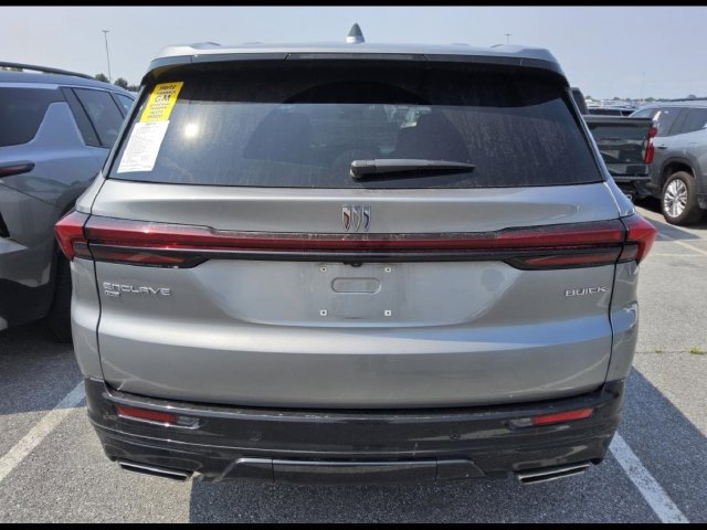 Used 2026 Buick Enclave Sport Touring AWD/4WD image 4