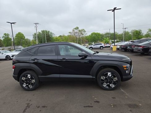 New 2025 Hyundai Kona SEL image 5