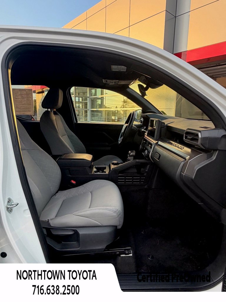 Used 2024 Toyota Tacoma SR5 AWD/4WD image 25