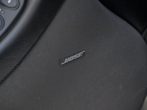Used 2002 Chevrolet Corvette Z06 w/ Memory Pkg RWD image 18
