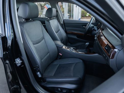 Used 2011 BMW 328i xDrive Sedan image 19