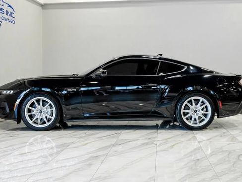 Used 2024 Ford Mustang GT Premium RWD image 16