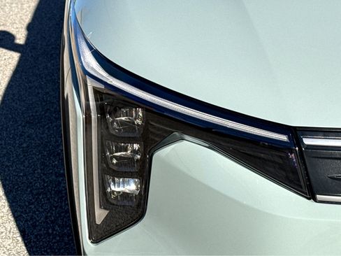 Used 2025 Kia K4 LXS image 25