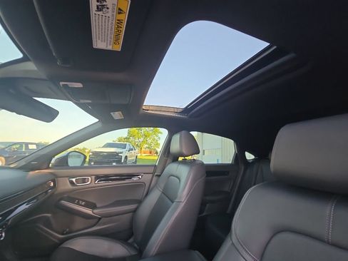 Used 2024 Honda Civic Sport Touring image 15
