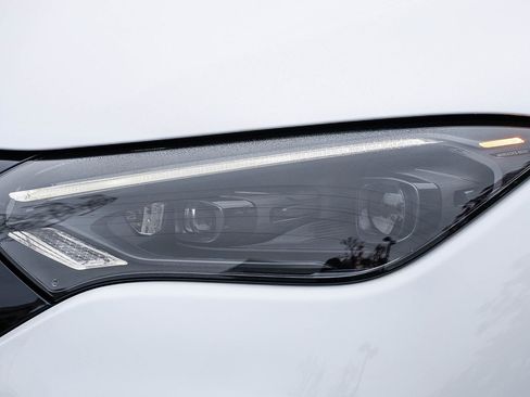 Used 2023 Mercedes-Benz EQE 500 4MATIC Sedan image 7