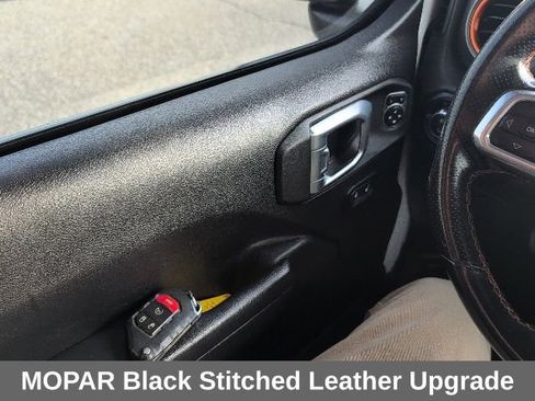 Used 2021 Jeep Gladiator Mojave image 10