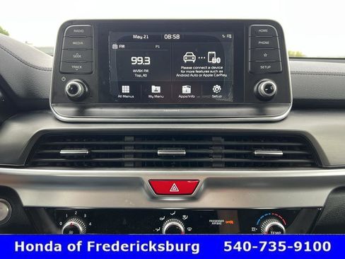 Used 2020 Kia Telluride S w/ S 8 Passenger Seating Package AWD/4WD image 21