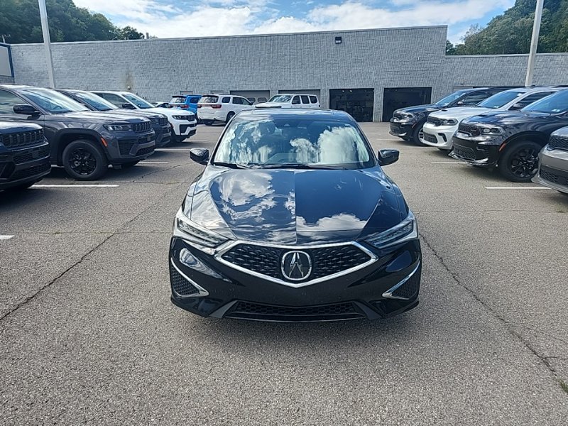 Used 2022 Acura ILX w/ Premium Package FWD image 2