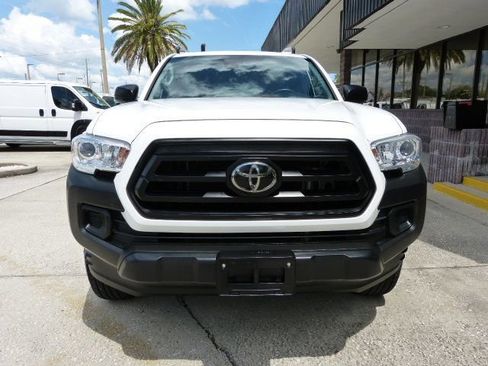 Used 2022 Toyota Tacoma SR RWD image 7