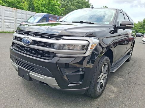 Certified 2022 Ford Expedition Max XLT AWD/4WD image 4