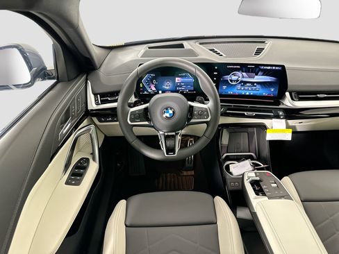 New 2026 BMW X2 xDrive28i w/ Technology Package image 23