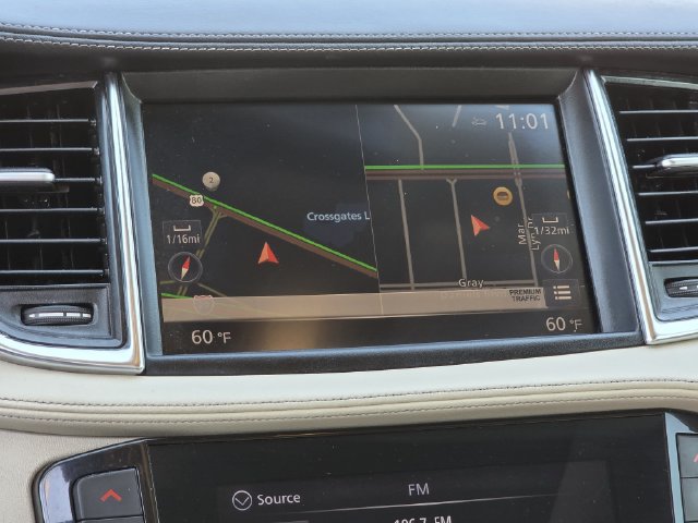 Used 2020 INFINITI QX50 Luxe w/ Navigation Package FWD image 10