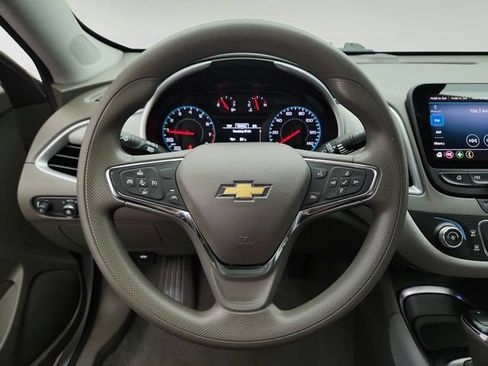 Used 2020 Chevrolet Malibu LS w/ Driver Confidence Package II FWD image 13