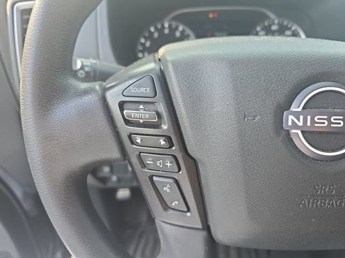 Used 2023 Nissan Frontier SV RWD image 16
