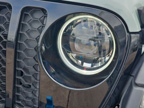 Used 2023 Jeep Wrangler Unlimited w/ Cold Weather Group image 31