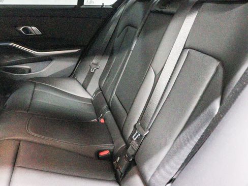 Used 2022 BMW 330e RWD image 19