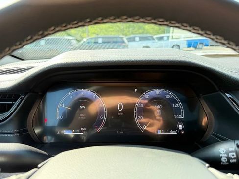 New 2026 Jeep Grand Cherokee Limited AWD/4WD image 17