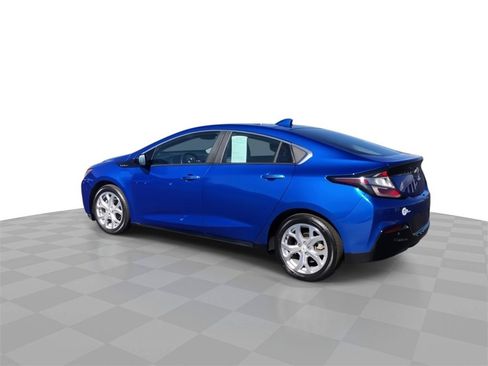 Used 2017 Chevrolet Volt Premier w/ Driver Confidence II Package image 6